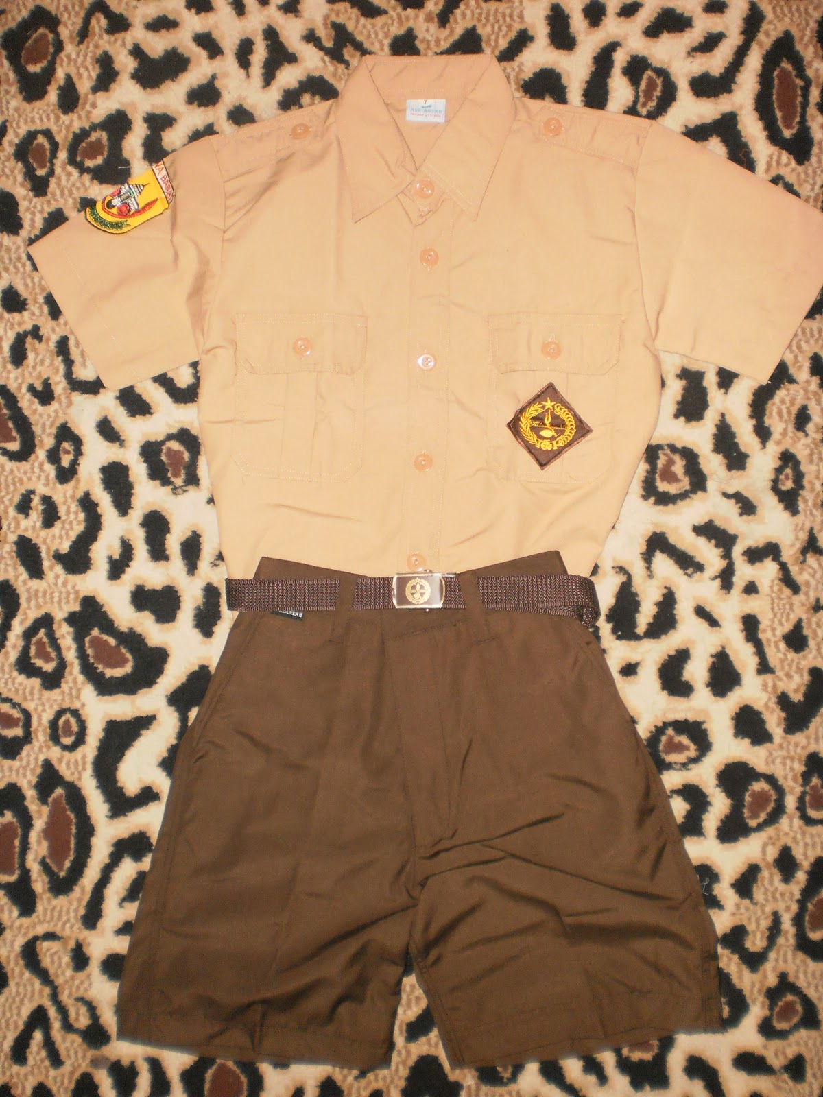 Uniform Of School gambar  gambar seragam sekolah 