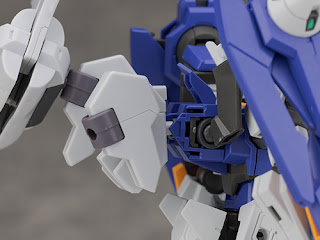 REVIEW HG 1/144 GN-0000DVR/ARC Gundam 00 Diver Arc, Bandai