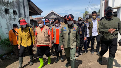 Kepala BNPB dan Rombongan Tinjau Lokasi Pasca Banjir Bandang di Torue, Disambut Bupati Parimo