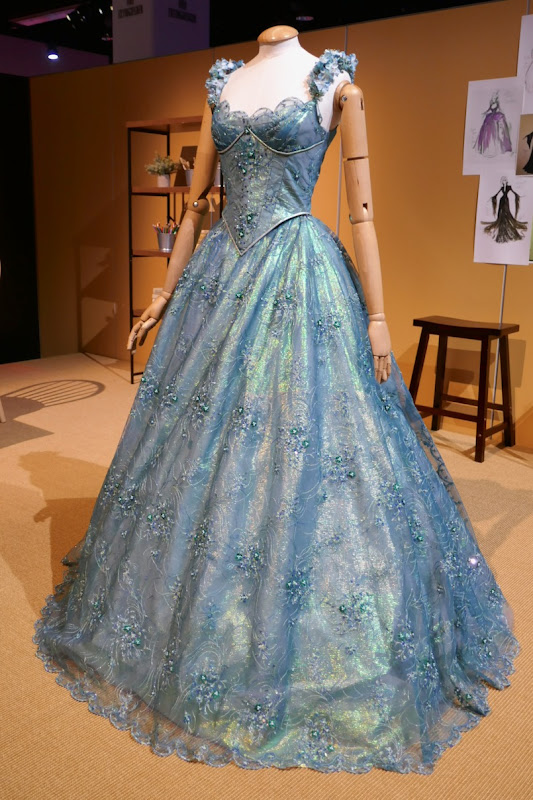 Jessy Schram Once Upon a Time Cinderella ball gown