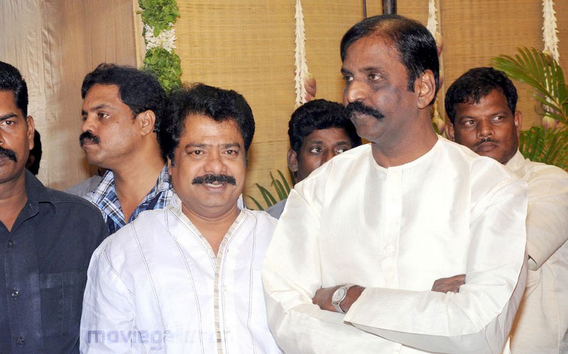 Celebs  Vairamuthu  Book Launch Stills Photo Gallery leaked images