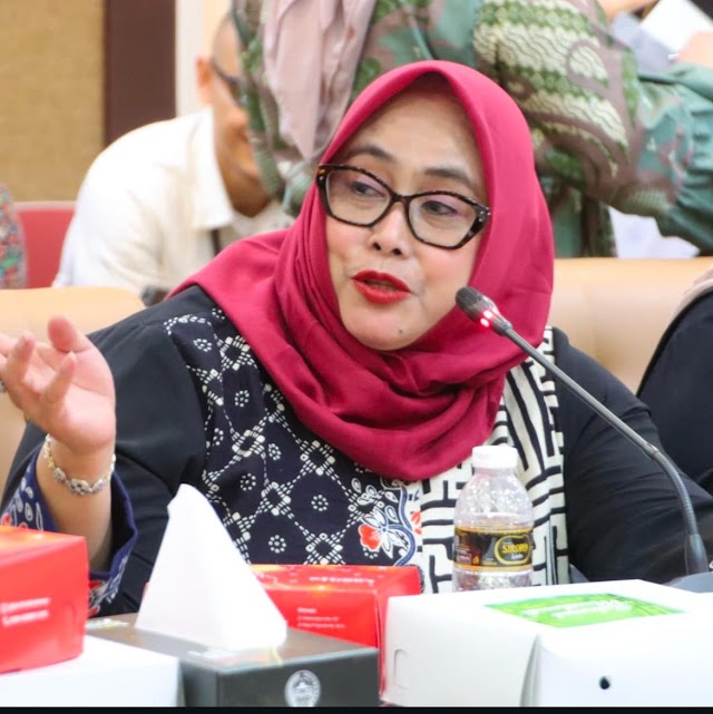  Tia Fitriani DPRD Jabar Momentum Isra Miraj