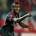 Talisca destaca evolução de águia ao peito
