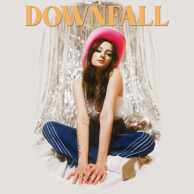 Frankie Maurie Shares New Single ‘Downfall’