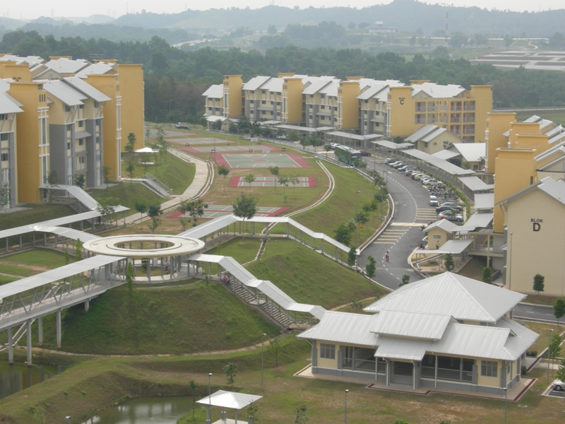 NuRaNiKu BeRbiSiK: IsTiMeWaNyA KoLeJ 17, UPM~