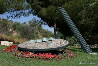 Karmiel, Monument to 2nd world war jewish soldiers
