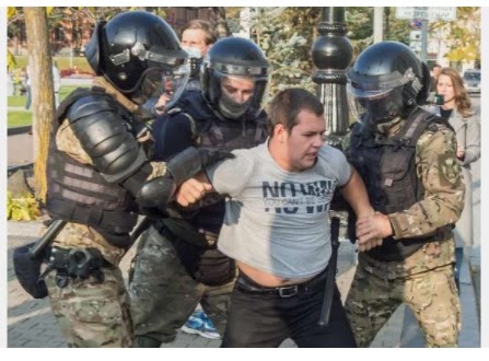 Police detained the protesters in the Russian city Khabarovsk