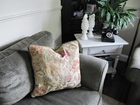 tablecloth pillows