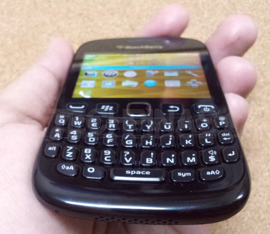 globe blackberry curve 9220