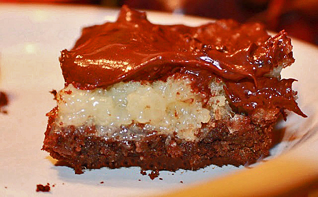 Chocolate Coconut Mounds Bars
