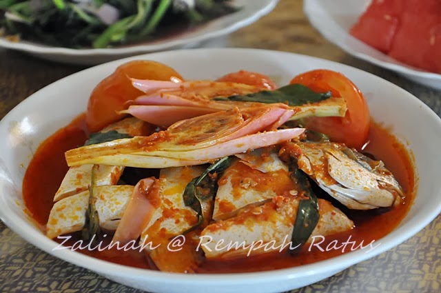 Rempah Ratus: Asam Pedas Ikan Bawal Emas