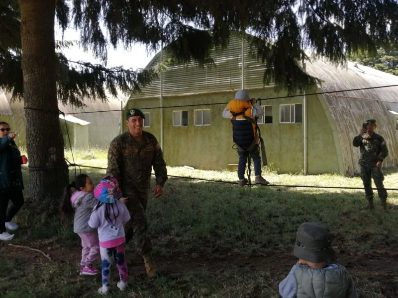 Destacamento de Montaña N°9 "Arauco" recibe visita de Jardín Infantil