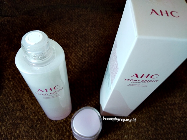 review-ahc-peony-bright-clearing-toner