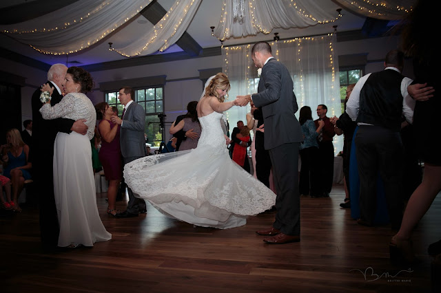 dancing at Noah's Event Venue in Auburn Hills Michigan