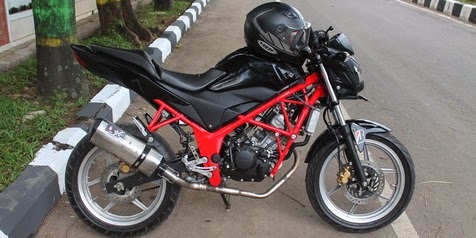 Modifikasi Honda CB150R Street Fighter - Variasi Motor 