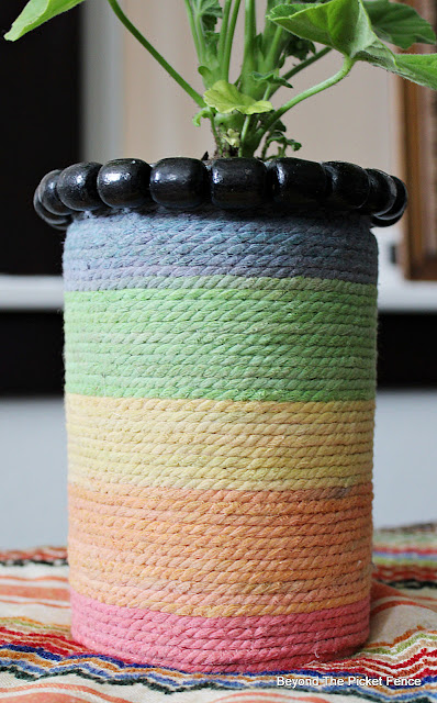 Make It Monday Colorful Vase for a Summer Centerpiece