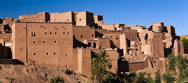 Pour votre voyage Ouarzazate, comparez et trouvez un hôtel au meilleur prix.  Le Comparateur d'hôtel regroupe tous les hotels Ouarzazate et vous présente une vue synthétique de l'ensemble des chambres d'hotels disponibles. Pensez à utiliser les filtres disponibles pour la recherche de votre hébergement séjour Ouarzazate sur Comparateur d'hôtel, cela vous permettra de connaitre instantanément la catégorie et les services de l’hôtel (internet, piscine, air conditionné, restaurant...)