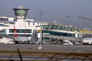 Istanbul Airport View (sabihagokcen)