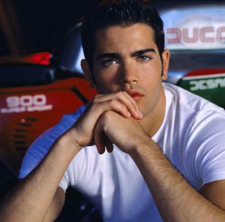 jesse metcalfe 2010. JESSE METCALFE