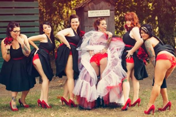 Bridesmaids Flashing Their Butt When Taking A Wedding Photo