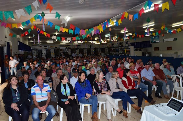 Reunião de Campo 2º Semestre da Coamo em Roncador