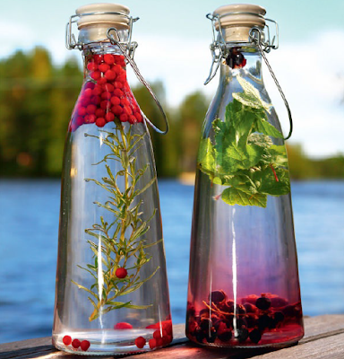 Water Infused with Berries and Herbs Recipe