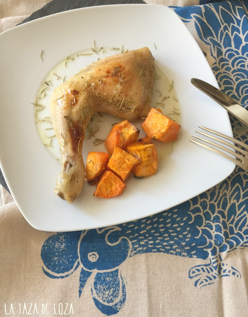 pollo-fácil-al-horno-con-miel-y-boniatos-o-batatas