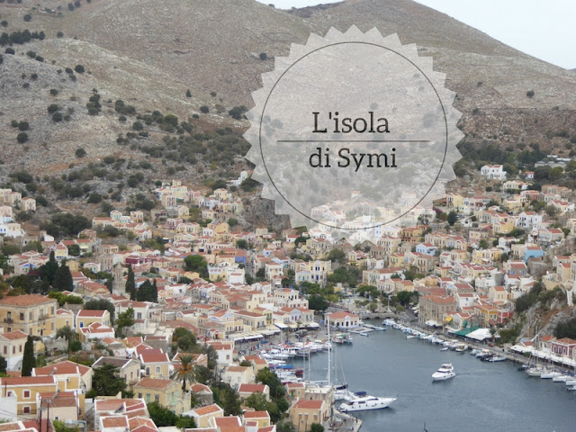 Escursione da Rodi a Symi: l'isola dei colori. Panorama del porto