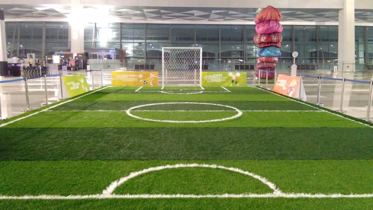 Membuat Lapangan Futsal Outdoor Rumput Sintetis yang Aman dan Nyaman untuk Bermain