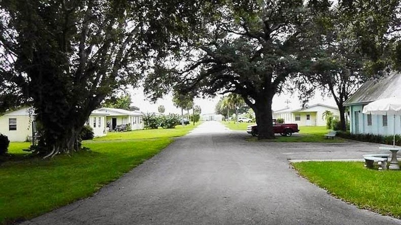 miracle-village-florida-1