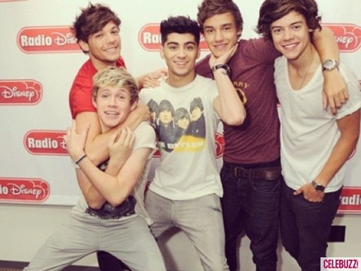 One-Direction-bromance-moments-radio-disney-Instagram-580x435