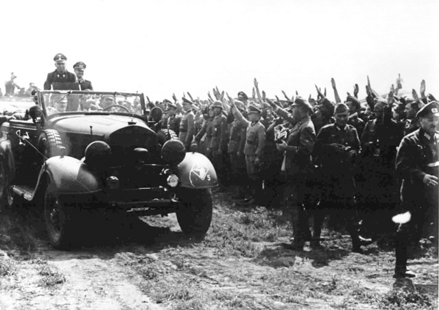 Hitler at Poltava 1 June 1942 worldwartwo.filminspector.com
