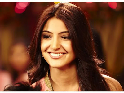 Anushka Sharma Normal Resolution HD Wallpaper 8