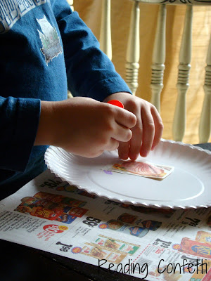 Thanksgiving Dinner Craft from Reading Confetti