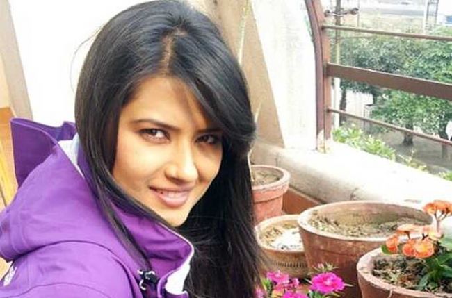 Kratika Sengar TV Actress hot Wallpaper