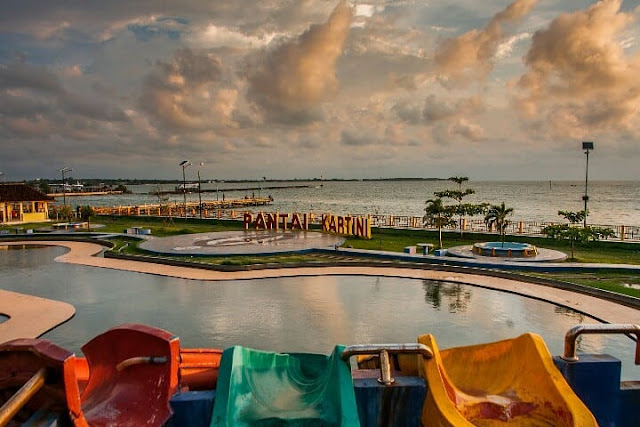 Pantai Kura Kura Jepara