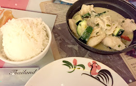 Thai green curry and rice at Thaikhun cooking school metrocentre