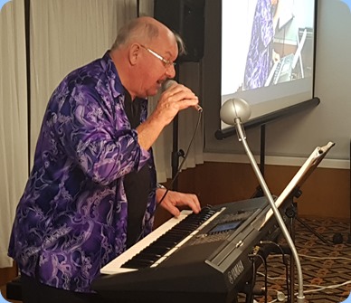 Our guest artist, Joe Fingers, playing his Yamaha PSR-S950 arranger keyboard.
