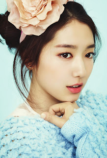 Park Shin Hye 1st Look Magazine