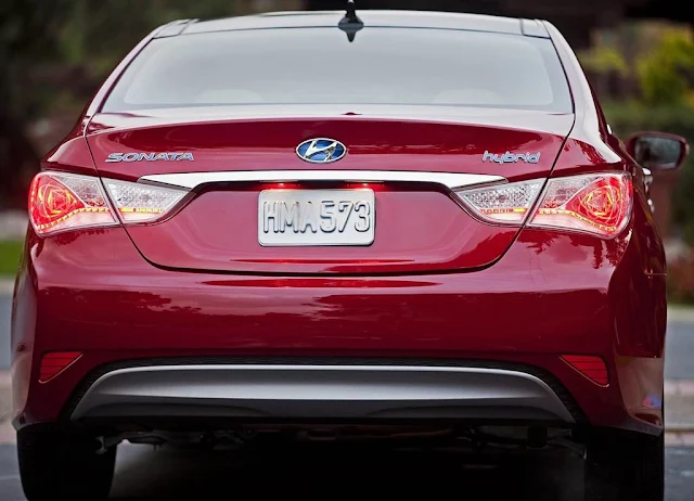 Hyundai Sonata Hybrid 2013