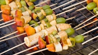 Choosing Your First Outdoor Barbeque Grill.img