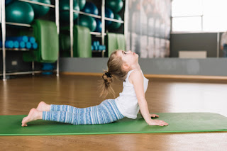 Corpo, gestos e movimentos- Yoga para crianças
