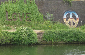 Topiary as graffiti
