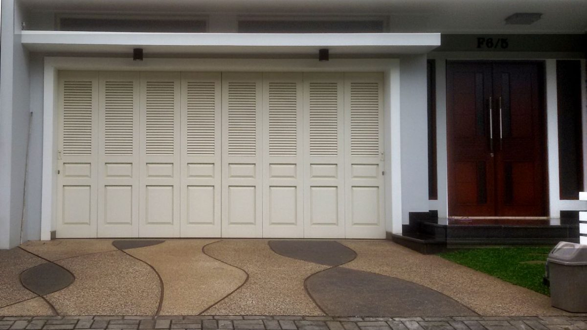 10 Desain Pintu Lipat Minimalis Terbaru Rumah Masa Kini