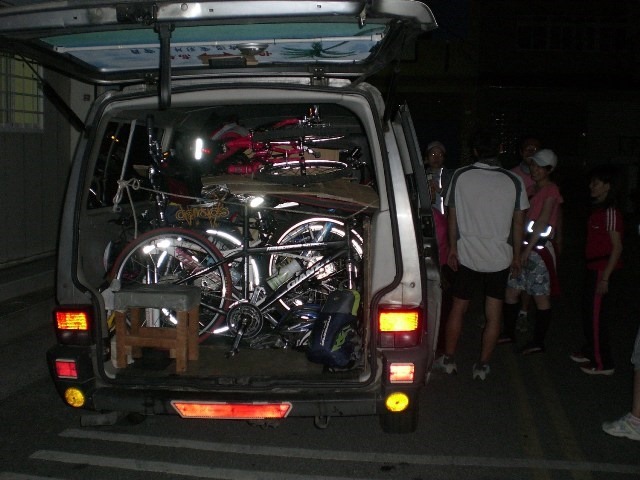 clip_image036