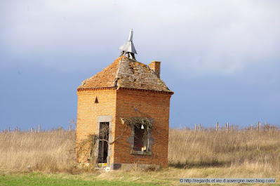 Cabanes de vignes d'Auvergne