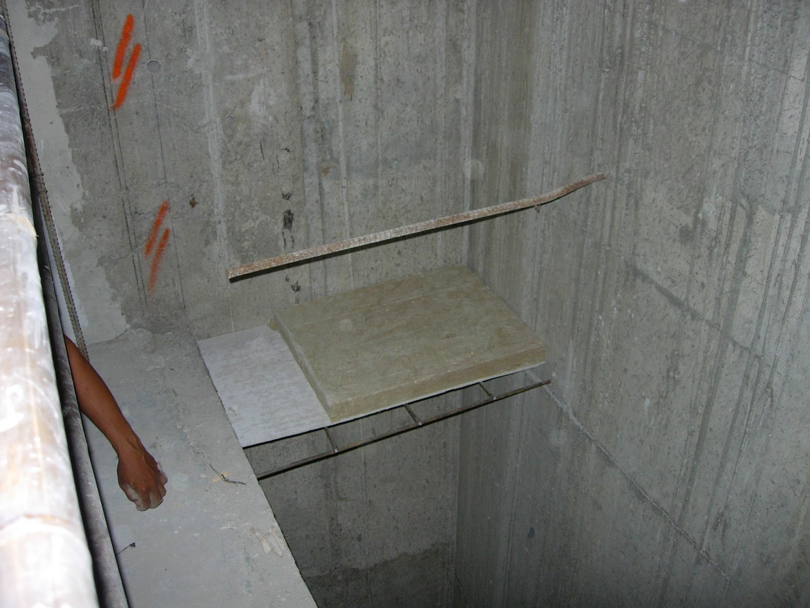 Kontraktor Waterproofing Perbaikan Beton  cat  Lantai 