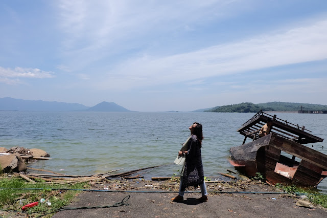  Karena bapak saya hanya sering bercerita saja ihwal kota masa kecilnya kesaya tanpa say WADUK JATILIHUR - CERITA MASA KECIL DAN TENTANG RINDU YANG TEROBATI