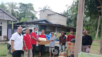 Misi Kemanusian SMKN 7 Pinrang Salurkan Bantuan Sembako dan Obat ke Korban Gempa Sulbar