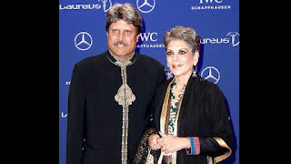 Kapil Dev With Wife 